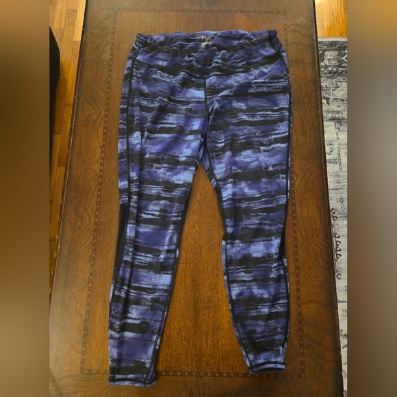 Old Navy Pants - women XXL drifit leggings ankle length purple